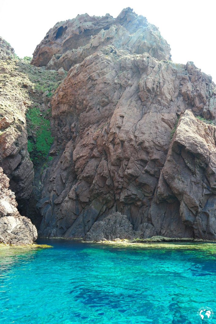 La réserve naturelle de Scandola en Corse