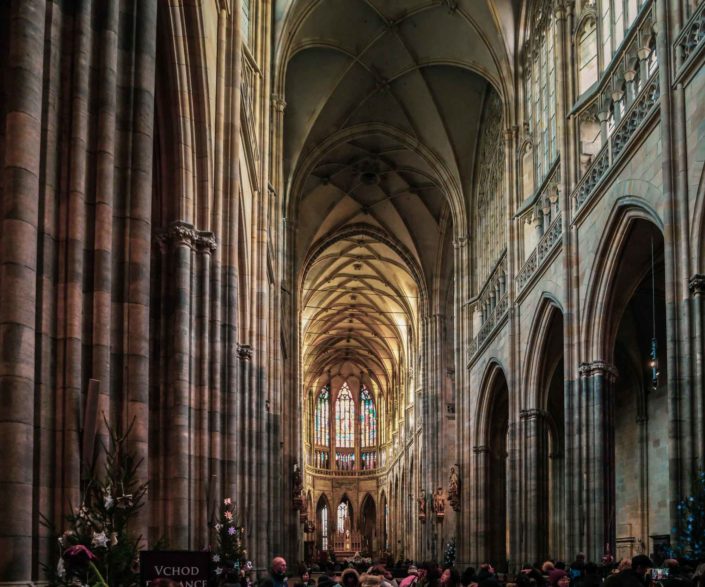 L'intérieur de la cathédrale Saint-Guy de Prague