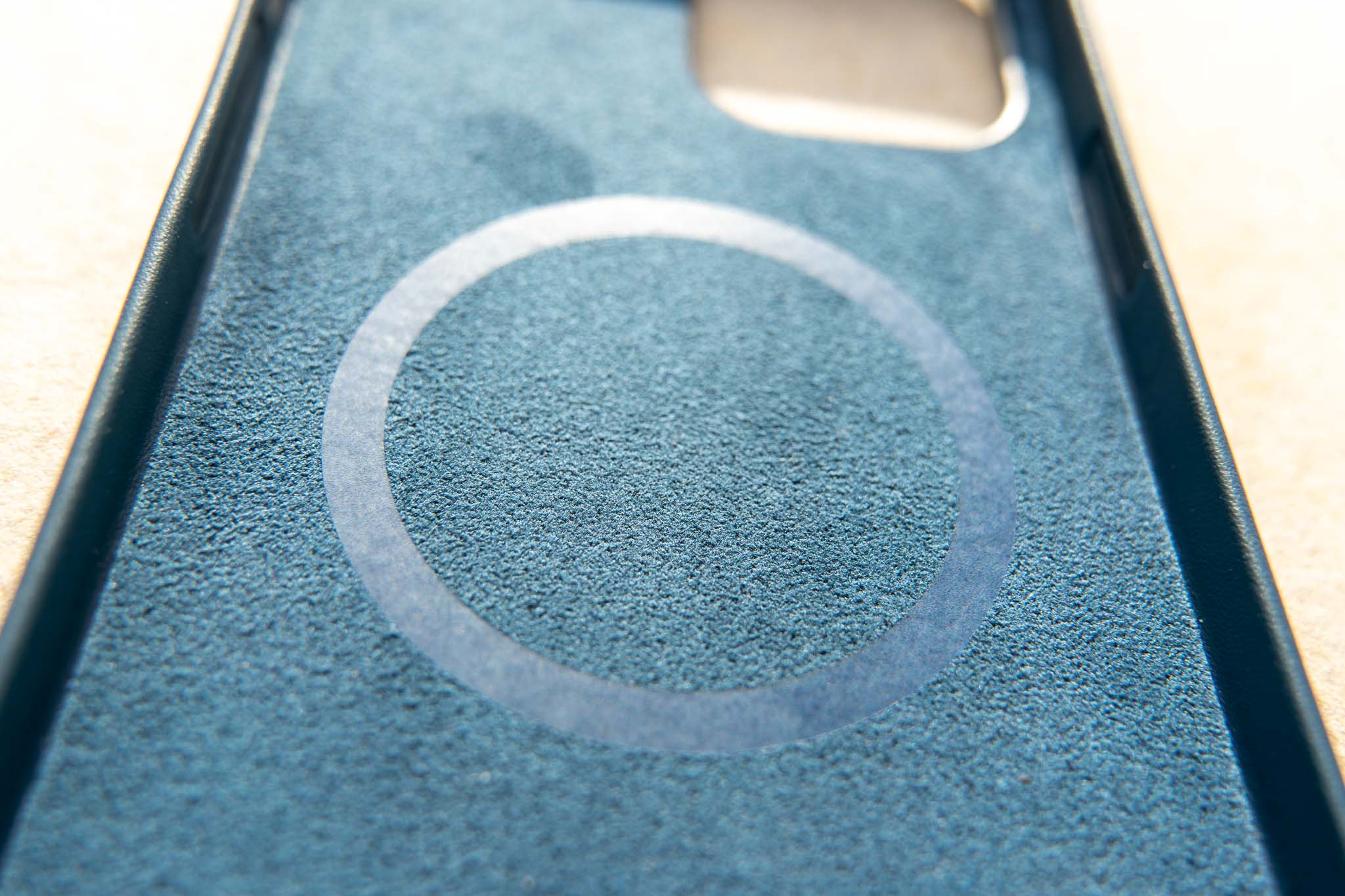 Coque Apple en cuir Bleu Baltique pour l'iPhone 12 Pro Max