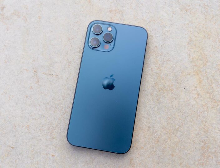 iPhone 12 Pro Max Bleu Pacifique